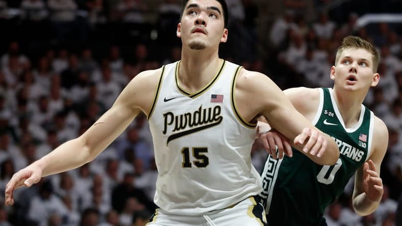 Purdue Boilermakers center Zach Edey (15) boxes out Michigan State Spartans forward Jaxon Kohler (0) during the NCAA men s basketball game, Sunday, Jan. 29, 2023, at Mackey Arena in West Lafayette, Ind.
Purmsumbb012923 Am15680
