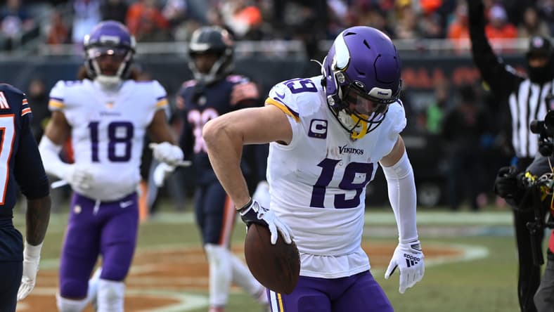 NFL: Minnesota Vikings at Chicago Bears