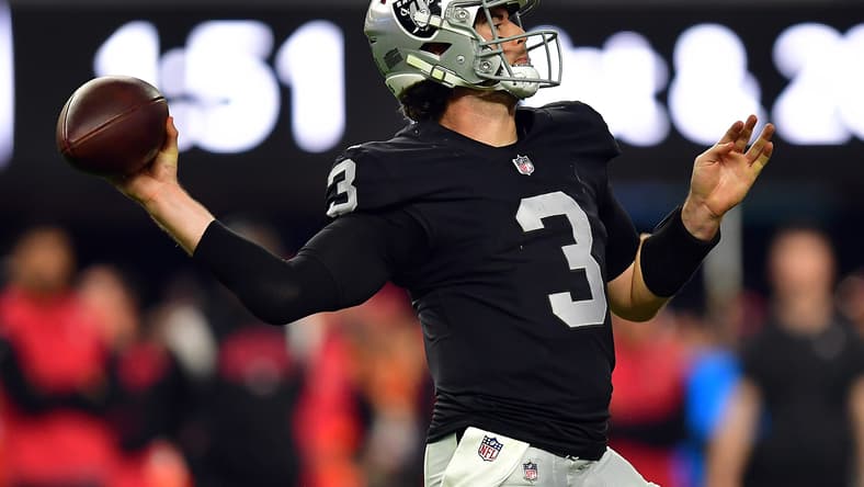 NFL: San Francisco 49ers at Las Vegas Raiders