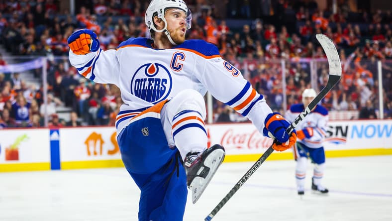 NHL: Edmonton Oilers at Calgary Flames