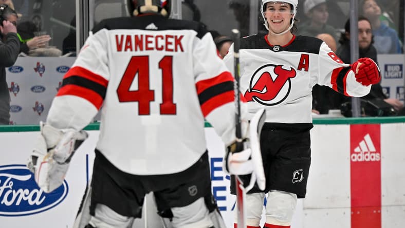 NHL: New Jersey Devils at Dallas Stars
