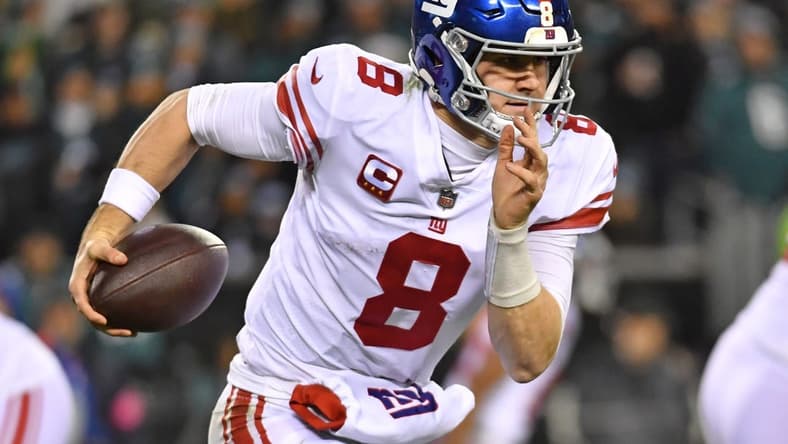 Jan 21, 2023; Philadelphia, Pennsylvania, USA; New York Giants quarterback Daniel Jones (8) runs with the football against the Philadelphia Eagles during an NFC divisional round game at Lincoln Financial Field. Mandatory Credit: Eric Hartline-USA TODAY Sports
