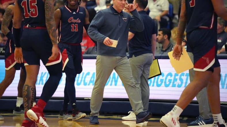 Jan 28, 2023; Boca Raton, Florida, USA; Florida Atlantic head coach Dusty May calls a timeout in the second half of a game against Western Kentucky at Eleanor R. Baldwin Arena. Mandatory Credit: Jim Rassol-USA TODAY Sports