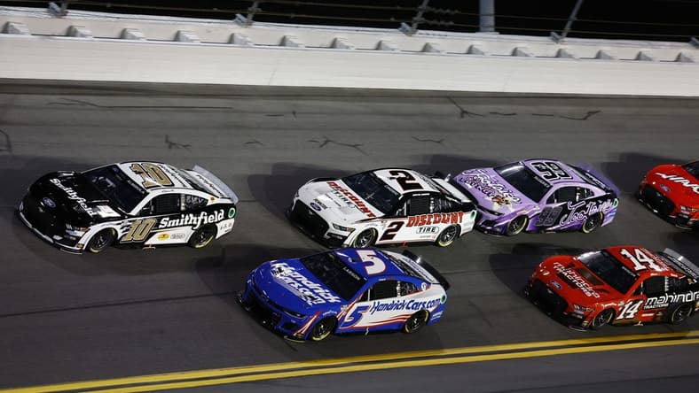 Feb 16, 2023; Daytona Beach, Florida, USA; NASCAR Cup Series driver Aric Almirola (10) leads the field during Duel 2 at Daytona International Speedway. Mandatory Credit: Mike Dinovo-USA TODAY Sports