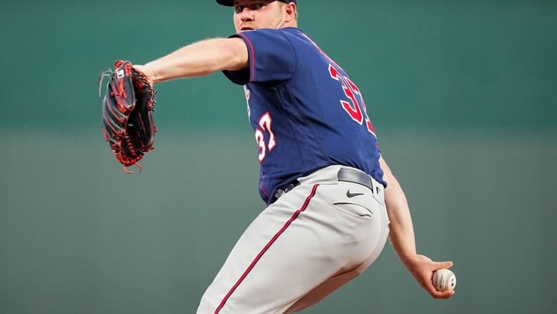 Sep 20, 2022; Kansas City, Missouri, USA; Minnesota Twins starting pitcher Dylan Bundy (37) warms up during the first inning against the Kansas City Royals at Kauffman Stadium. Mandatory Credit: Jay Biggerstaff-USA TODAY Sports