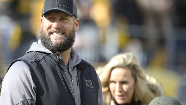 Nov 13, 2022; Pittsburgh, Pennsylvania, USA;  Pittsburgh Steelers former quarterback Ben Roethlisberger in attendance as the Steelers host the New Orleans Saints at Acrisure Stadium. Mandatory Credit: Charles LeClaire-USA TODAY Sports
