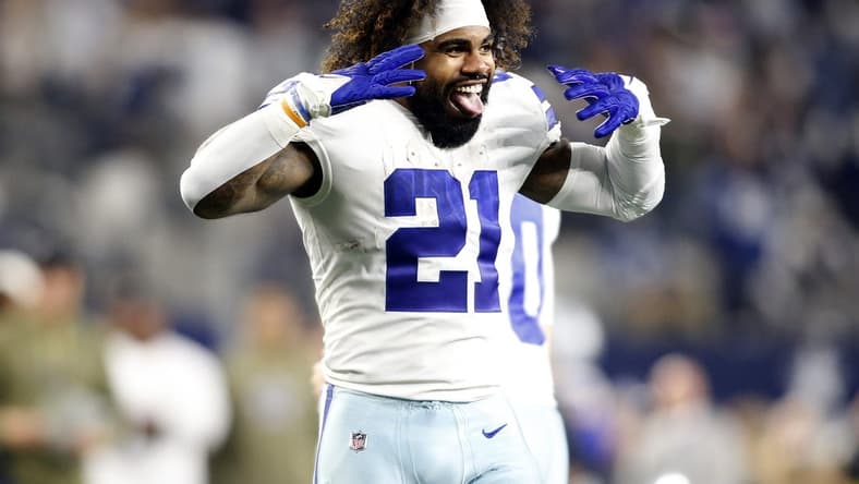 Dec 4, 2022; Arlington, Texas, USA; Dallas Cowboys running back Ezekiel Elliott (21) celebrates a touchdown in the fourth quarter against the Indianapolis Colts at AT&T Stadium. Mandatory Credit: Tim Heitman-USA TODAY Sports
