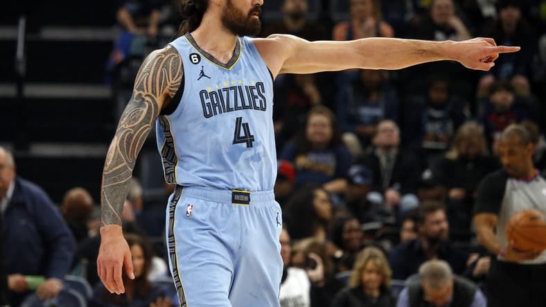 Jan 16, 2023; Memphis, Tennessee, USA; Memphis Grizzlies center Steven Adams (4) gives direction during the first half against the Phoenix Suns at FedExForum. Mandatory Credit: Petre Thomas-USA TODAY Sports