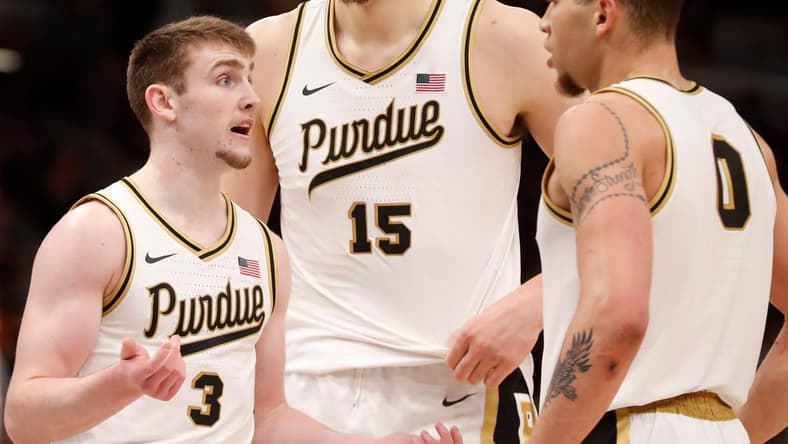 Purdue Boilermakers guard Braden Smith (3), Purdue Boilermakers center Zach Edey (15) and Purdue Boilermakers forward Mason Gillis (0) huddle during the Big Ten Men   s Basketball Tournament Championship game against the Penn State Nittany Lions, Sunday, March 12, 2023, at United Center in Chicago. Purdue won 67-65.

Pupsu031223 Am21249