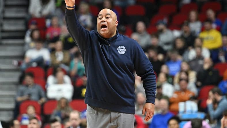 Mar 18, 2023; Des Moines, IA, USA; Penn State Nittany Lions head coach Micah Shrewsberry signals to his players during the first half against the Texas Longhorns at Wells Fargo Arena. Mandatory Credit: Jeffrey Becker-USA TODAY Sports