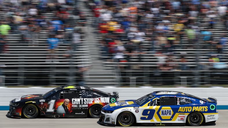 NASCAR: DuraMAX Drydene 400