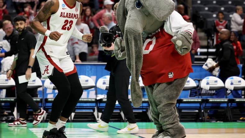 NCAA Basketball: NCAA Tournament Second Round-Maryland vs Alabama