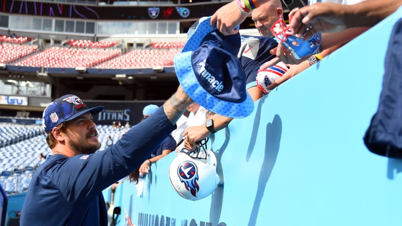 NFL: Las Vegas Raiders at Tennessee Titans
