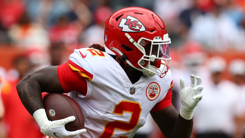 dallas cowboys sign ronald jones