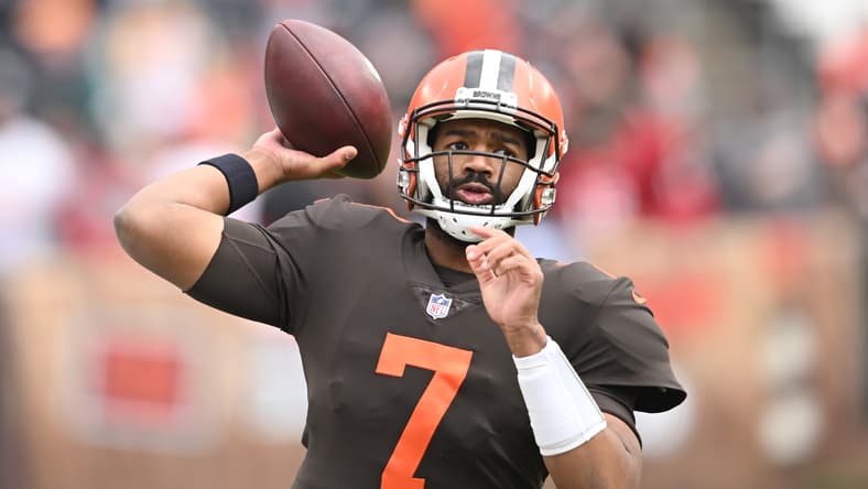 las vegas raiders sign jacoby brissett