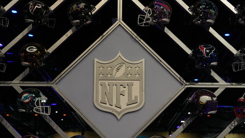 NFL trade tracker