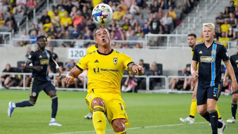 Jul 3, 2022; Columbus, Ohio, USA; Columbus Crew forward Erik Hurtado (19) controls the ball against Philadelphia Union in the 2nd half during their MLS game between the Columbus Crew and the Philadelphia Union at Lower.com Field in Columbus, Ohio on July 3, 2022.
Mls Philadelphia Union At Columbus Crew