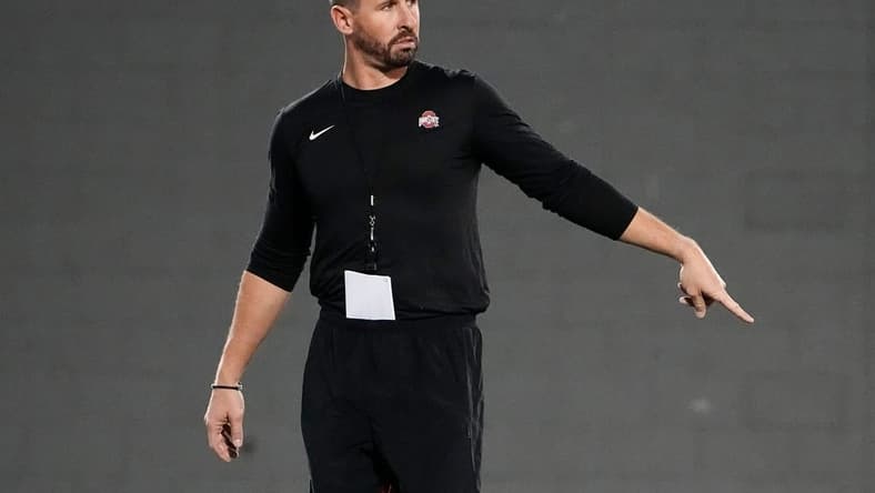 Mar 7, 2023; Columbus, Ohio, USA; Ohio State Buckeyes offensive coordinator Brian Hartline motions during spring football drills at the Woody Hayes Athletic Center. Mandatory Credit: Adam Cairns-The Columbus Dispatch
Football Ohio State Buckeyes Football