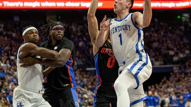 Kentucky guard CJ Fredrick (1) drove to the basket as the Wildcats faced off against Florida in Rupp Arena on Saturday evening. Kentucky defeated Florida 72-67. Feb. 4, 2023

Jf Uk Fla Aj6t4263