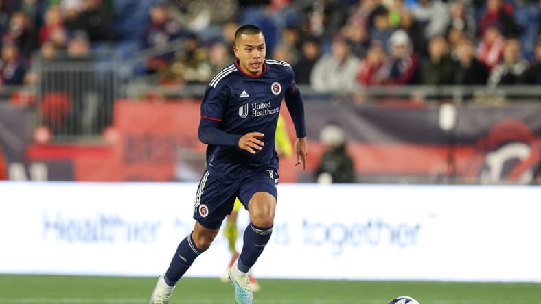 Mar 18, 2023; Foxborough, Massachusetts, USA; New England Revolution forward Bobby Wood (17) possesses the ball during the first half against the Nashville SC at Gillette Stadium. Mandatory Credit: Paul Rutherford-USA TODAY Sports