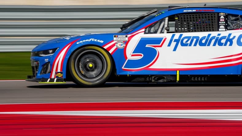 Hendrick Chevrolet driver Kyle Larson (5) speeds down the straightaway after turn 18 during the NASCAR EchoPark Automotive Grand Prix at the Circuit of the Americas on Sunday, Mar. 26, 2023 in Austin.

Aem Nascar Day 3 29
