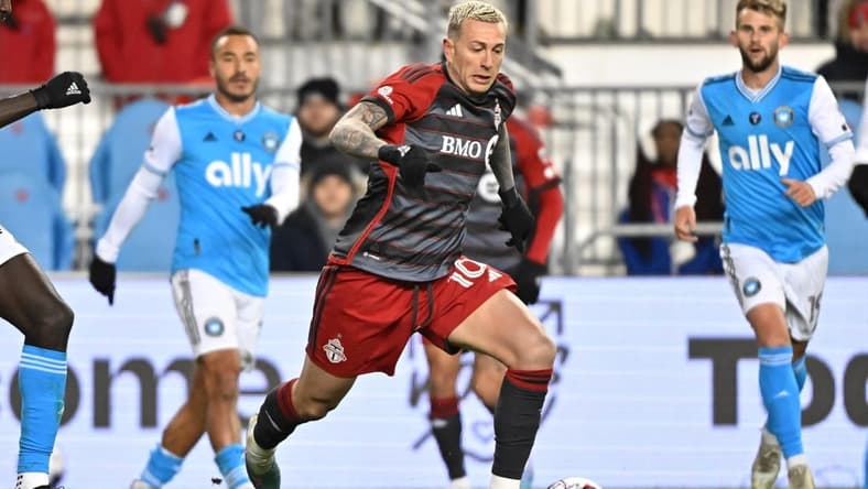 Apr 1, 2023; Toronto, Ontario, CAN;   Toronto FC forward Federico Bernardeschi (10) controls the ball against Charlotte FC in the second half at BMO Field. Mandatory Credit: Dan Hamilton-USA TODAY Sports
