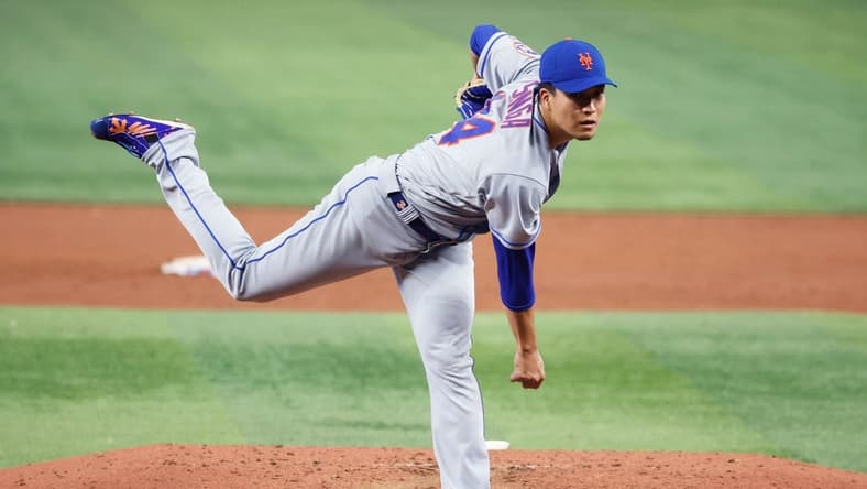 Apr 2, 2023; Miami, Florida, USA;  New York Mets starting pitcher Kodai Senga (34) pitches against the Miami Marlins in the first inning at loanDepot Park. Mandatory Credit: Rhona Wise-USA TODAY Sports
