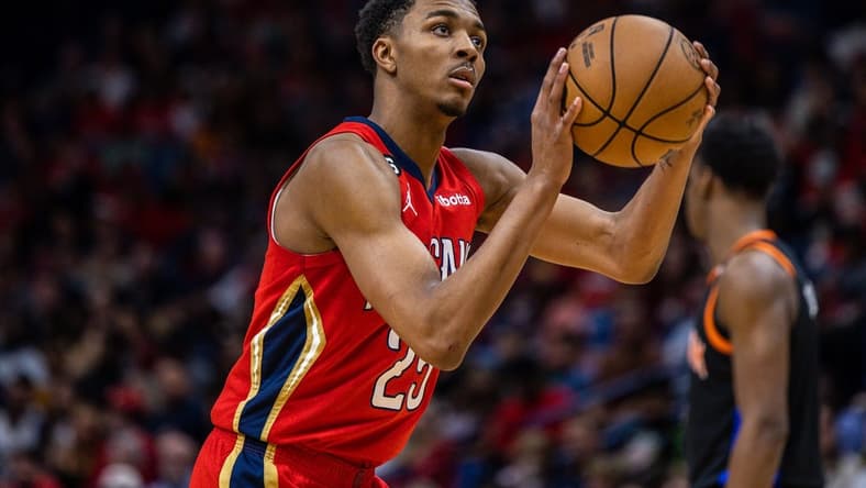 Apr 7, 2023; New Orleans, Louisiana, USA;  New Orleans Pelicans guard Trey Murphy III (25) shoots a free throw against the New York Knicks during the second half at Smoothie King Center. Mandatory Credit: Stephen Lew-USA TODAY Sports