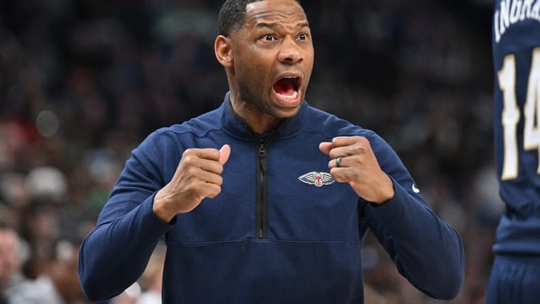 Apr 9, 2023; Minneapolis, Minnesota, USA; New Orleans Pelicans head coach Willie Green reacts during the third quarter against the Minnesota Timberwolves at Target Center. Mandatory Credit: Jeffrey Becker-USA TODAY Sports