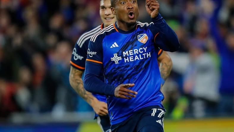 Apr 8, 2023; Cincinnati, Ohio, USA; FC Cincinnati forward Sergio Santos (17) in the second half against the Philadelphia Union at TQL Stadium. Mandatory Credit: Katie Stratman-USA TODAY Sports