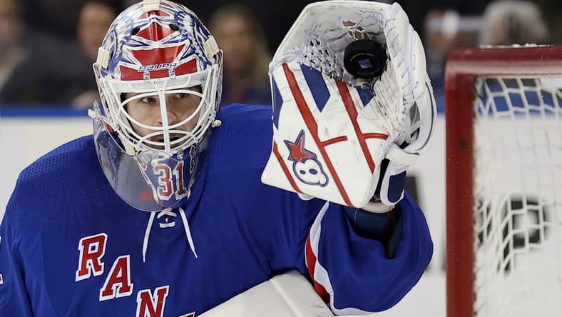NHL: Buffalo Sabres at New York Rangers