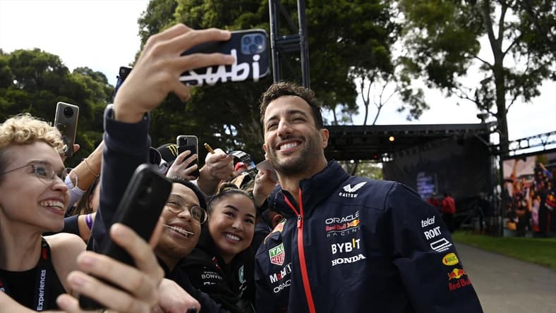 Red Bull's Daniel Ricciardo arriving at the Melbourne Grand Prix Circuit on March 30, 2023.
