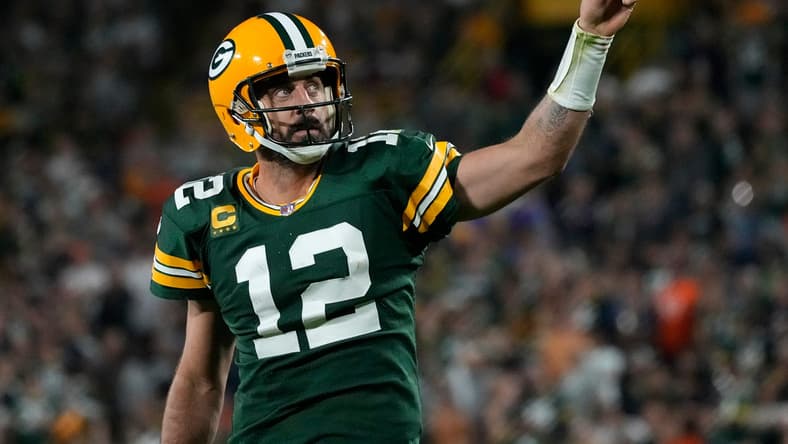 aaron rodgers goodbye note, green bay packers