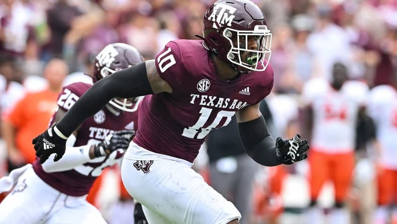 Sep 3, 2022; College Station, Texas, USA; Texas A&M Aggies wide receiver Chris Marshall (10) in action during the first quarter against the Sam Houston State Bearkats at Kyle Field. Mandatory Credit: Maria Lysaker-USA TODAY Sports