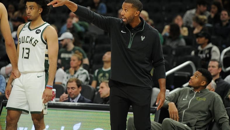 Oct 1, 2022; Milwaukee, Wisconsin, USA; Milwaukee Bucks associate head coach Charles Lee gives direction against the Memphis Grizzlies at Fiserv Forum. Mandatory Credit: Michael McLoone-USA TODAY Sports