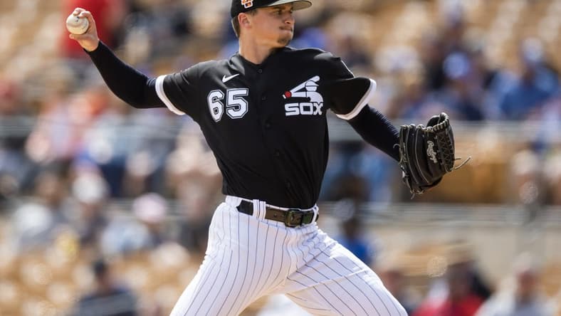 Mar 22, 2023; Phoenix, Arizona, USA; Chicago White Sox pitcher Davis Martin against the Kansas City Royals during a spring training game at Camelback Ranch-Glendale. Mandatory Credit: Mark J. Rebilas-USA TODAY Sports