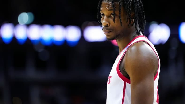 Mar 24, 2023; Kansas City, MO, USA; Houston Cougars guard Tramon Mark (12) reacts during the first half of an NCAA tournament Midwest Regional semifinal against the Miami (Fl) Hurricanes at T-Mobile Center. Mandatory Credit: Jay Biggerstaff-USA TODAY Sports