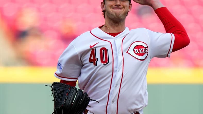 Cincinnati Reds starting pitcher Nick Lodolo (40) delivers in the first inning during a baseball game between the Texas Rangers at the Cincinnati Reds,, Monday, April 24, 2023, at Great American Ball Park in Cincinnati.

Texas Rangers At Cincinnati Reds April 24 008