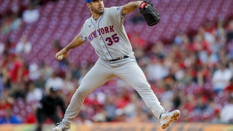 May 10, 2023; Cincinnati, Ohio, USA; New York Mets starting pitcher Justin Verlander (35) pitches against the Cincinnati Reds in the first inning at Great American Ball Park. Mandatory Credit: Katie Stratman-USA TODAY Sports