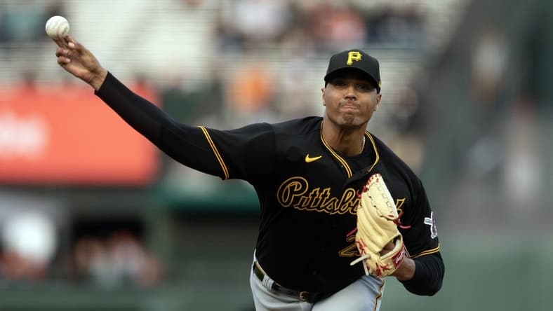 May 30, 2023; San Francisco, California, USA; Pittsburgh Pirates starting pitcher Johan Oviedo (24) pitches against the San Francisco Giants during the first inning at Oracle Park. Mandatory Credit: D. Ross Cameron-USA TODAY Sports