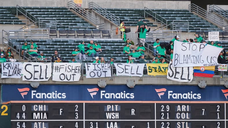 MLB: Cincinnati Reds at Oakland Athletics