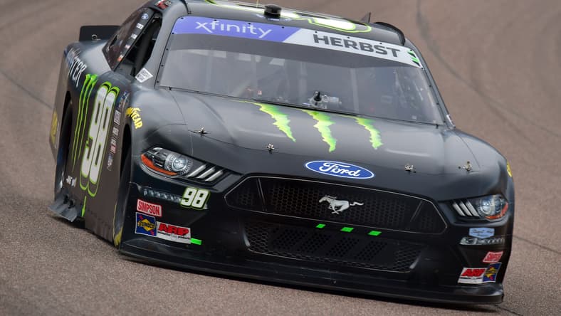 NASCAR: United Rentals 200