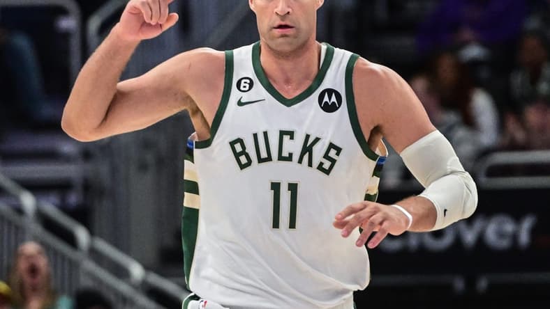 Los Angeles Lakers rumors, Brook Lopez