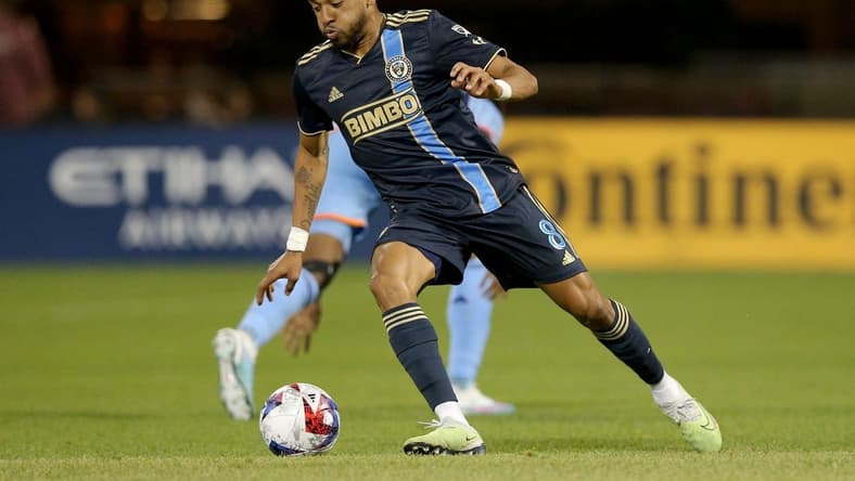 May 27, 2023; Flushing, New York, USA; Philadelphia Union midfielder Jose Andres Martinez (8) controls the ball against New York City FC during the second half at Citi Field. Mandatory Credit: Brad Penner-USA TODAY Sports