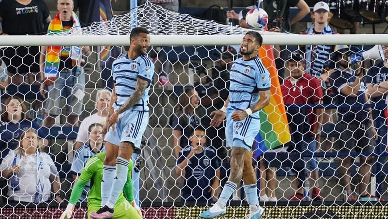 May 31, 2023; Kansas City, Kansas, USA; Sporting Kansas City defender Robert Castellanos (19) heads the ball during the second half against the FC Dallas at Children's Mercy Park. Mandatory Credit: Jay Biggerstaff-USA TODAY Sports