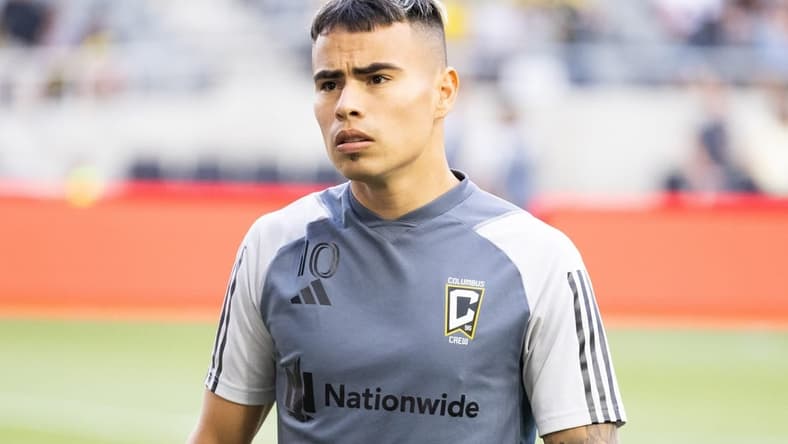 Jun 3, 2023; Columbus, Ohio, USA; Columbus Crew midfielder Lucas Zelarayan (10) warms up before the game against the Charlotte FC at Lower.com Field. Mandatory Credit: Trevor Ruszkowski-USA TODAY Sports