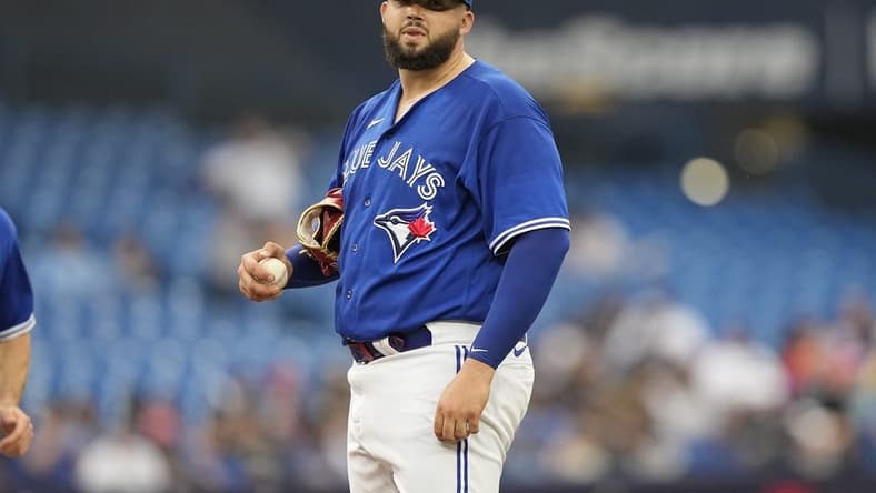 Jun 5, 2023; Toronto, Ontario, CAN; Toronto Blue Jays starting pitcher Alek Manoah (6) reacts before getting pulled from the game during the first inning against the Houston Astros at Rogers Centre. Mandatory Credit: John E. Sokolowski-USA TODAY Sports