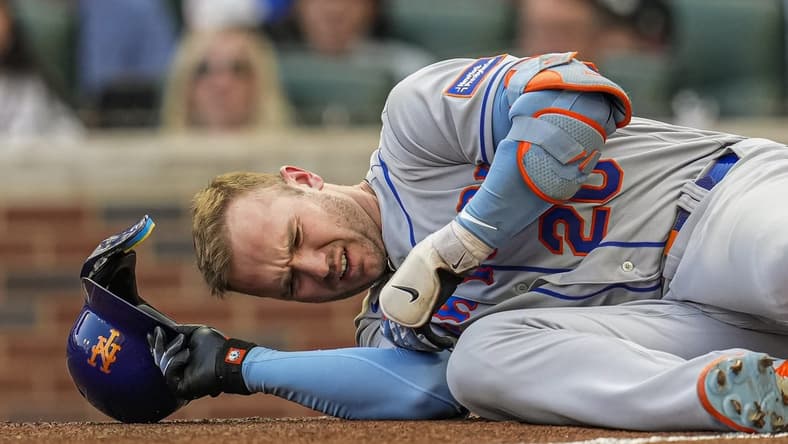 Jun 7, 2023; Cumberland, Georgia, USA; New York Mets first baseman Pete Alonso (20) reacts after being hit by a pitch against the Atlanta Braves during the first inning at Truist Park. Mandatory Credit: Dale Zanine-USA TODAY Sports