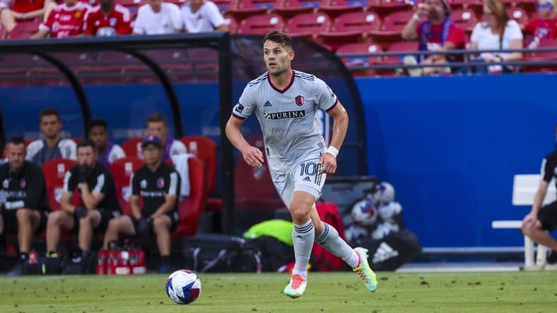 Jun 7, 2023; Frisco, Texas, USA; St. Louis City midfielder Eduard Lowen (10) controls the ball during the second half against FC Dallas at Toyota Stadium. Mandatory Credit: Kevin Jairaj-USA TODAY Sports
