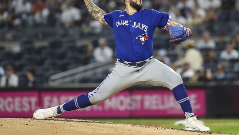 Sep 8, 2021; Bronx, New York, USA; Toronto Blue Jays pitcher Alex Manoah (6) pitches in the first inning against the New York Yankees at Yankee Stadium. Mandatory Credit: Wendell Cruz-USA TODAY Sports